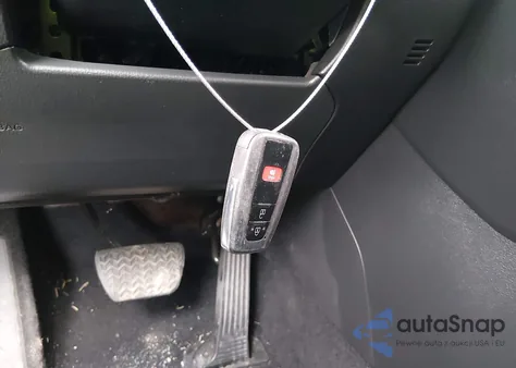 2022 Toyota Rav4 Xle Premium from USA, damaged, VIN 2T3C1RFV2NC206281